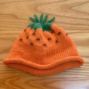Pumpkin knit cap for baby